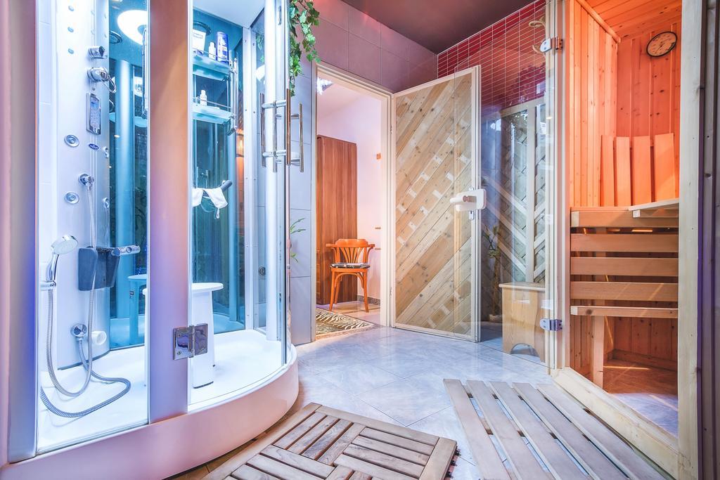 Villa Roses Apartments & Wellness Ічичі Екстер'єр фото