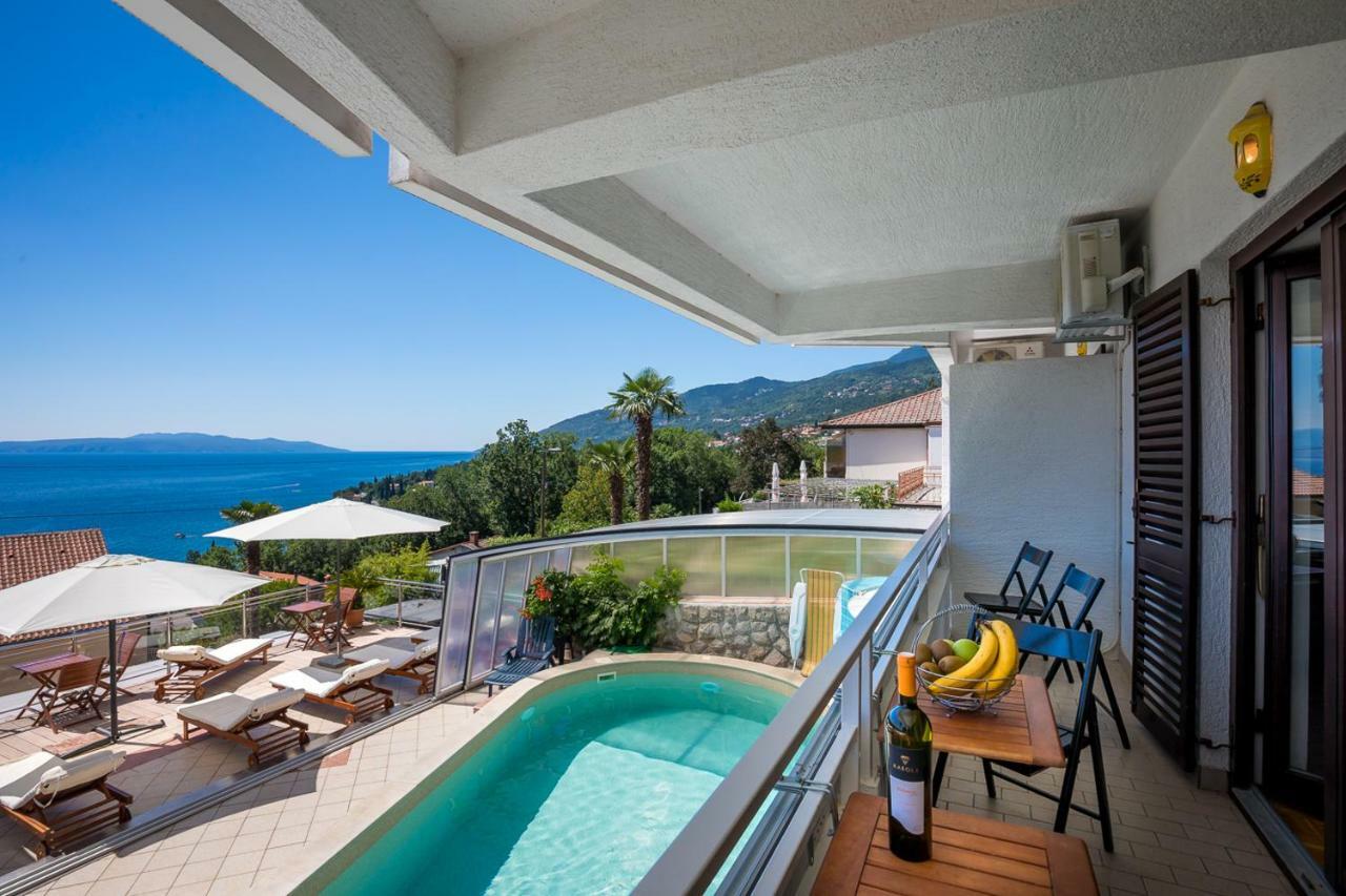 Villa Roses Apartments & Wellness Ічичі Екстер'єр фото