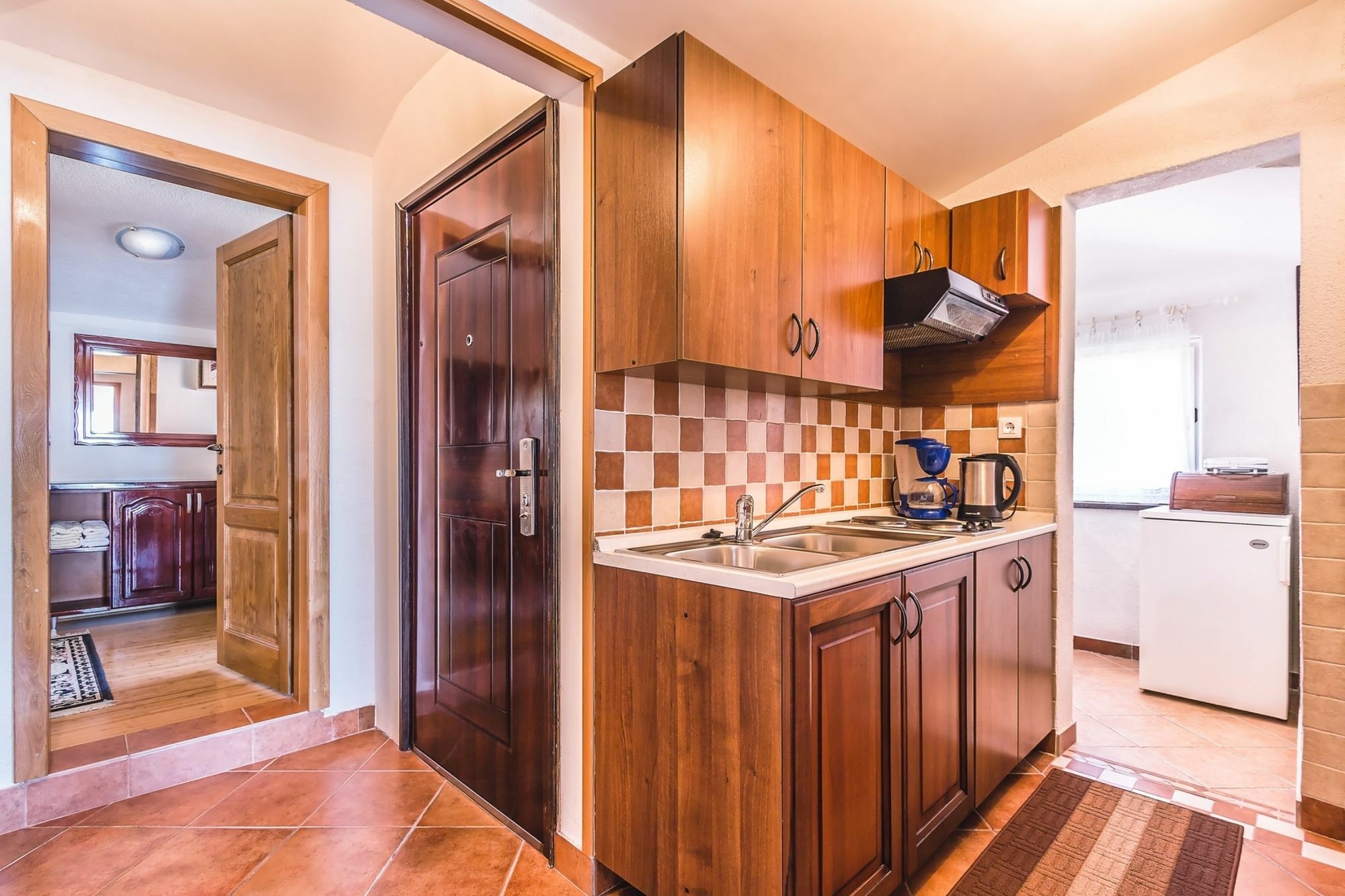 Villa Roses Apartments & Wellness Ічичі Екстер'єр фото